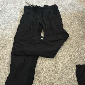 Black lululemon dance pants